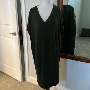 Anthropologie Dark Green Midi Dress sz Small
